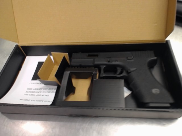6mm gbb airsoft black & gold glock 17