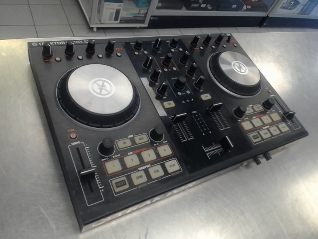Table de mixage traktor kontrol