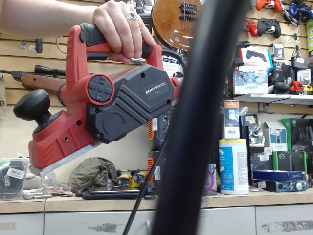 Electric planer
