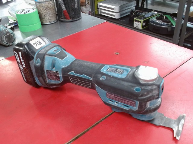 Multi-tool makita+batterie 18v no ch