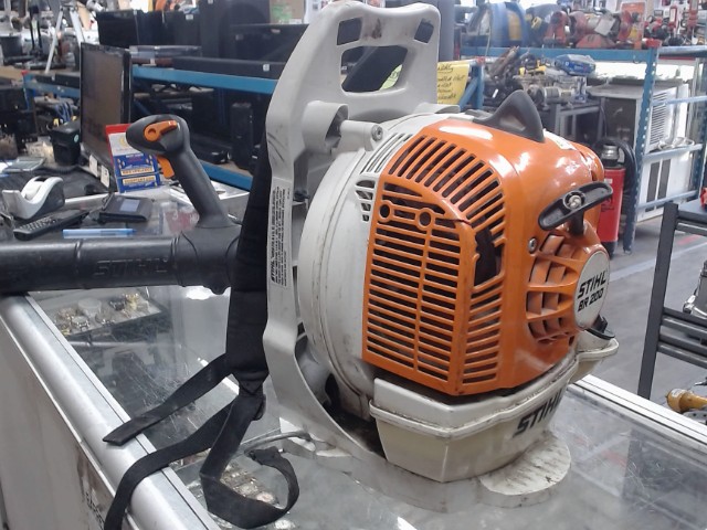 Souffleuse backpack a gaz stihl