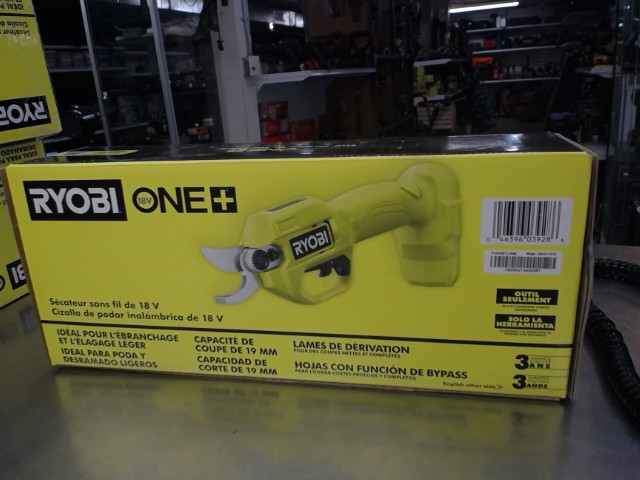 S�cateur � batterie ryobi neuf en boite