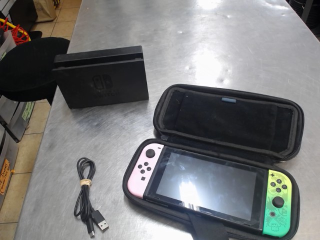 Switch (endommager) + dock + fil usb-c