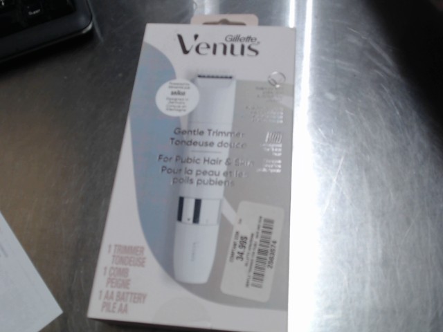 Gentle trimmer for pubic  hair and skin