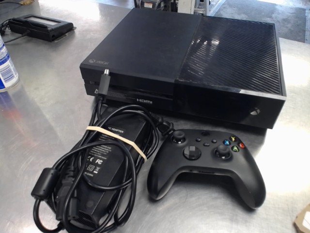 Xbox one avec fils et man