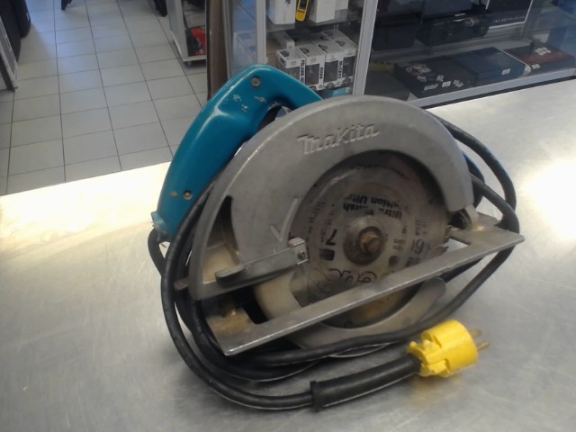 Scie ronde makita