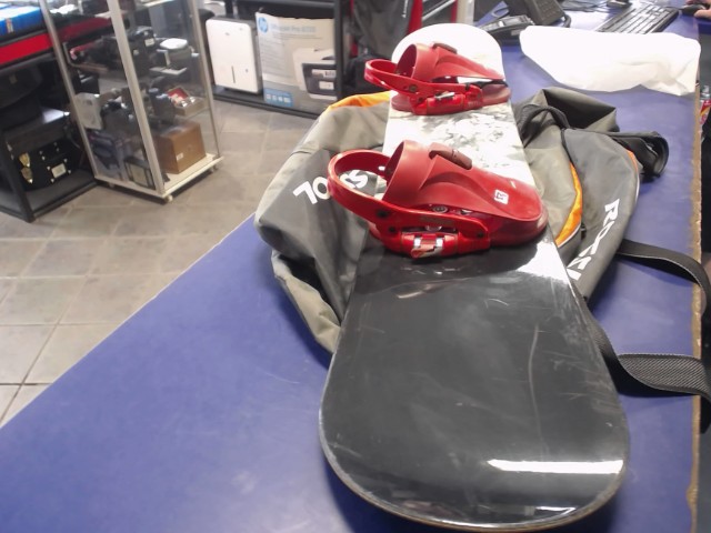 Snowboard avec housse 60 pouces