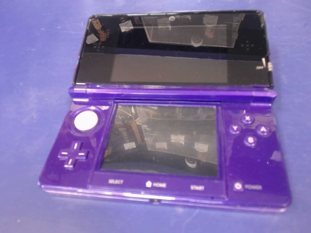 Console 3ds mauve sans chargeur