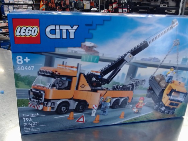 Tow truck 793 pcs lego city