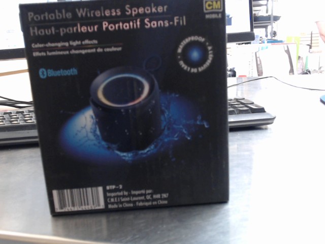 Portable wirelles speaker