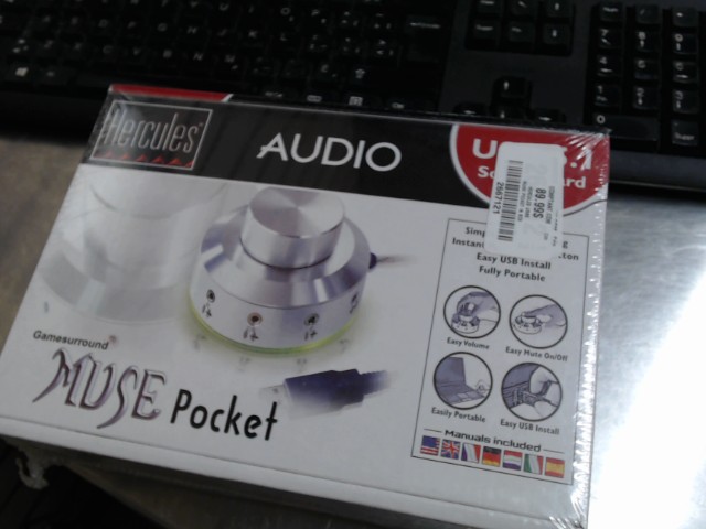 Muse pocket in box