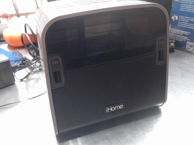 Radio hom ihome