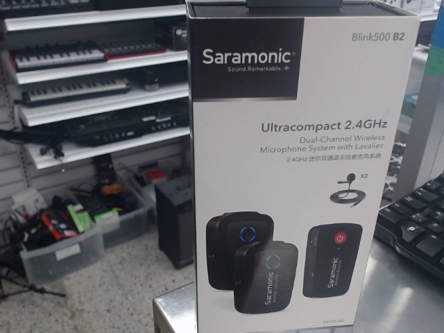 Dualchannel wireless microphone