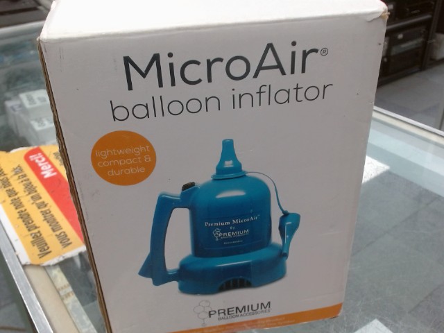 Balloon inflator