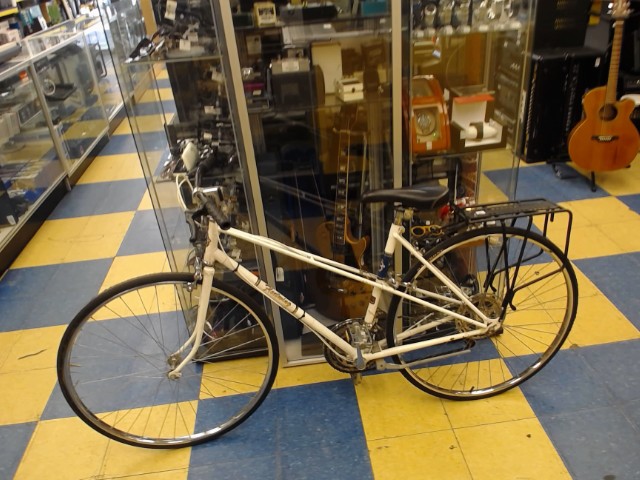 Velo blanche