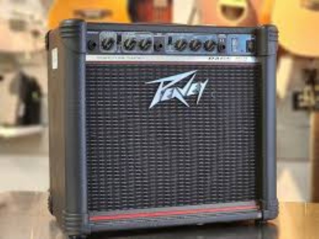 Peavey rage 158 ampli