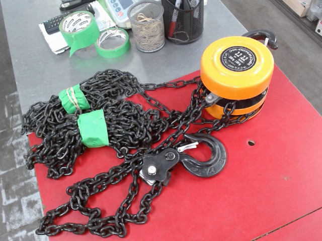 Chain host/palan a chaine 2.2 tonnes