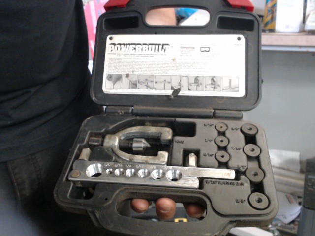 Dfouble flaring tool set