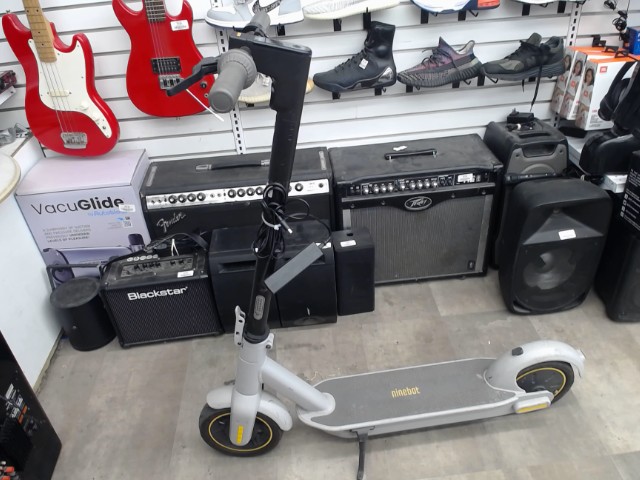 Trotinette electrique segway