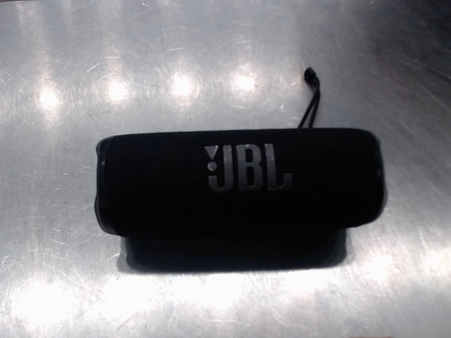 Speaker bluetooth