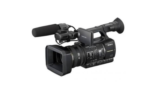 Camera video nxcam sony+acc+chargeur