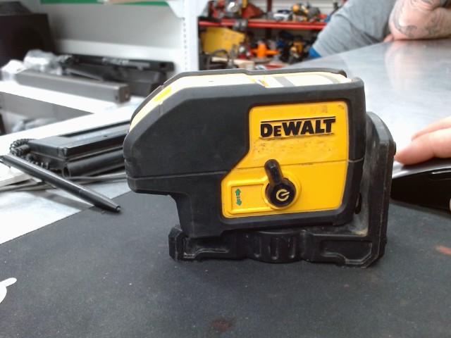 Laser dewalt dw083cg