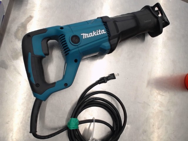 Scie sabre makita jr3051t