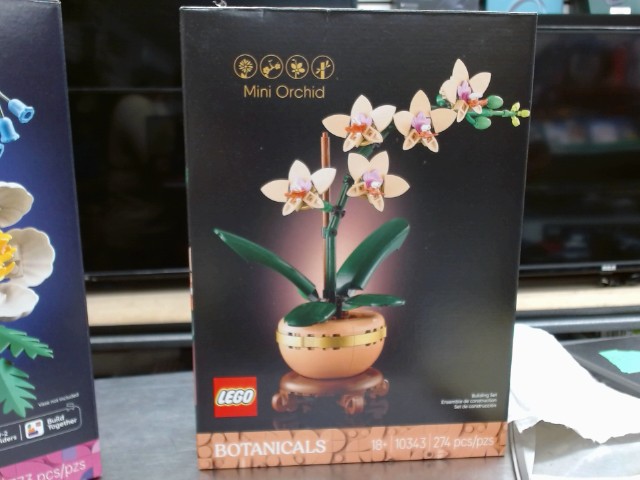 Lego mini orchid botanicals