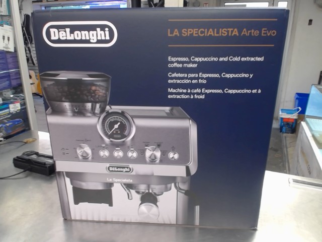 Machine espresso neuve en boite