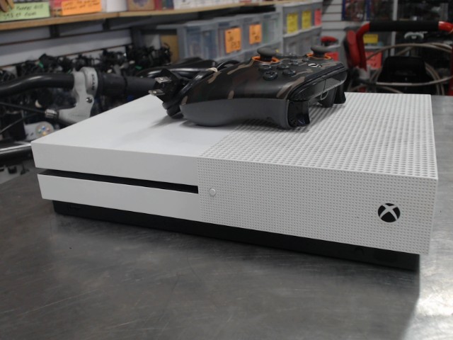 Console xbox one s+manette+fils