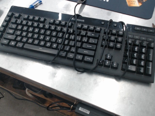 Clavier mecanique corsair k55