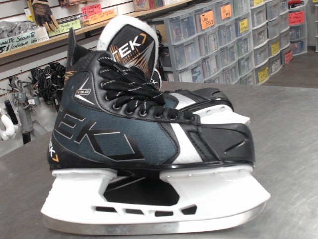 Paire patin glace(10 homme)