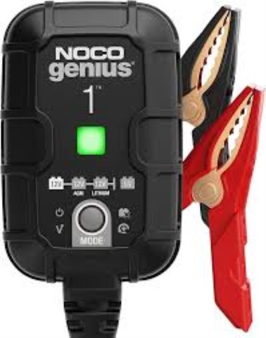 Battery charger pour char