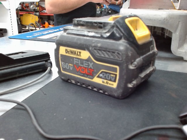 Batterie dewalt 20v 6ah flexvolt