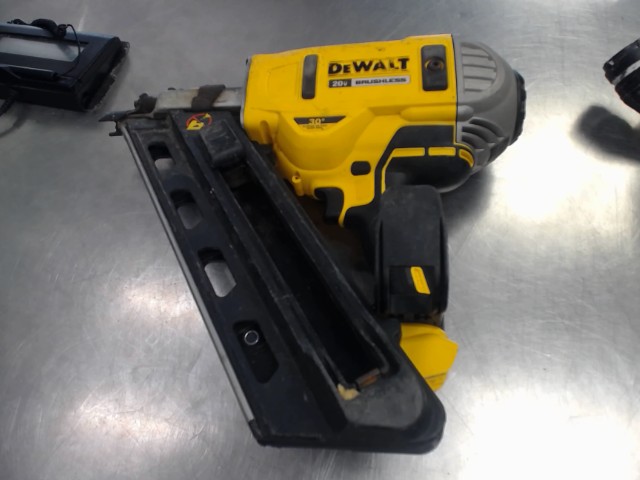 Framing nailer dewalt