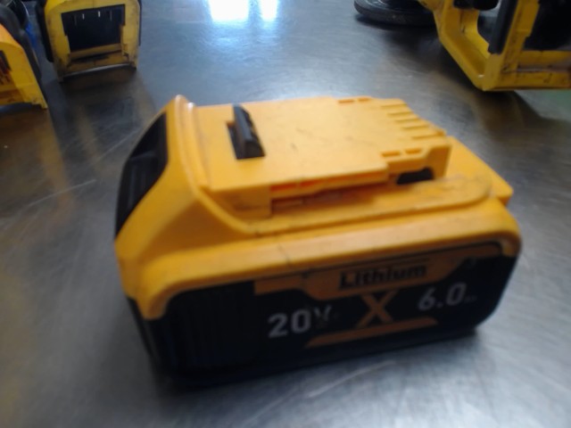 Batterie dewalt generique