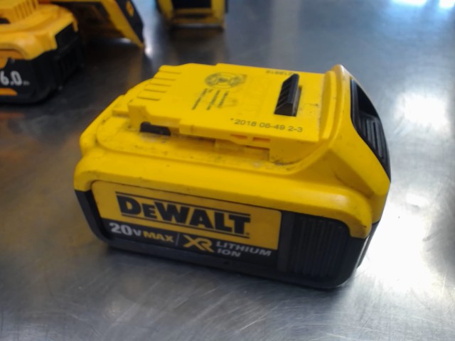 Batterie dewalt 4ah