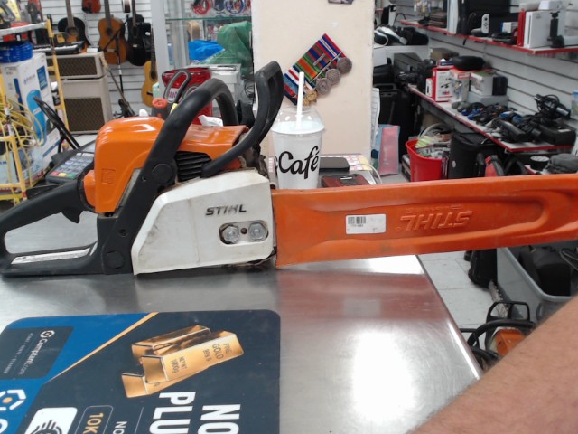 Chainsaw a gaz sthil