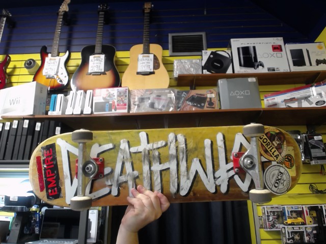 Skateboard trucks indepedent