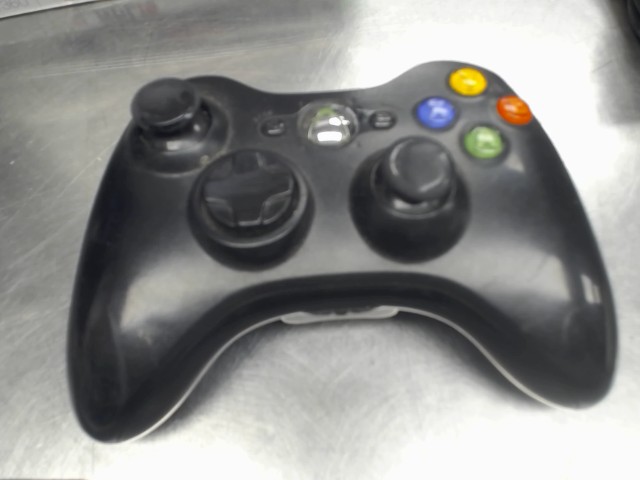 Manette xbox 360 noir.