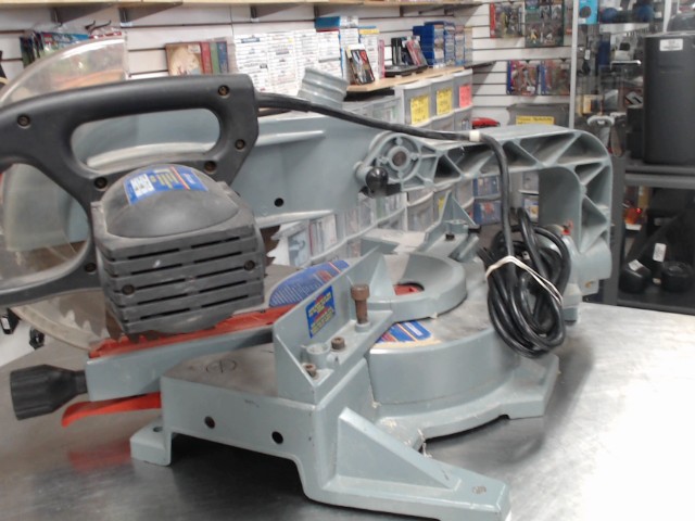 Scie a onglet electrique