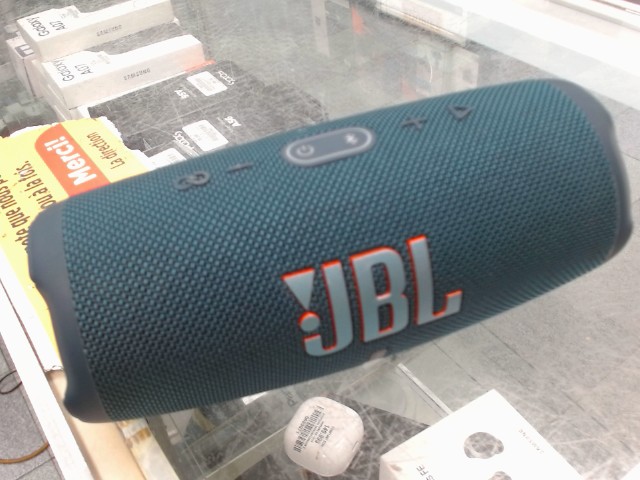 Speaker jbl 5