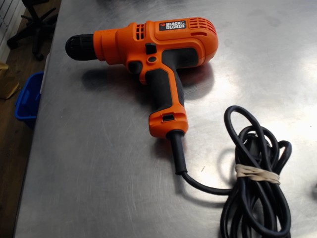 Drill a corde black&decker