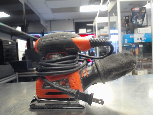 Sableuse black&decker  fils