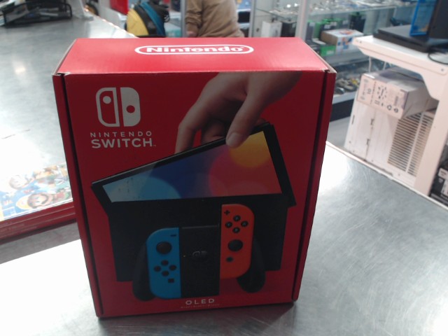 Nintendo switch oled + boite