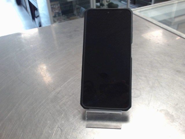 Galaxy a06 + case
