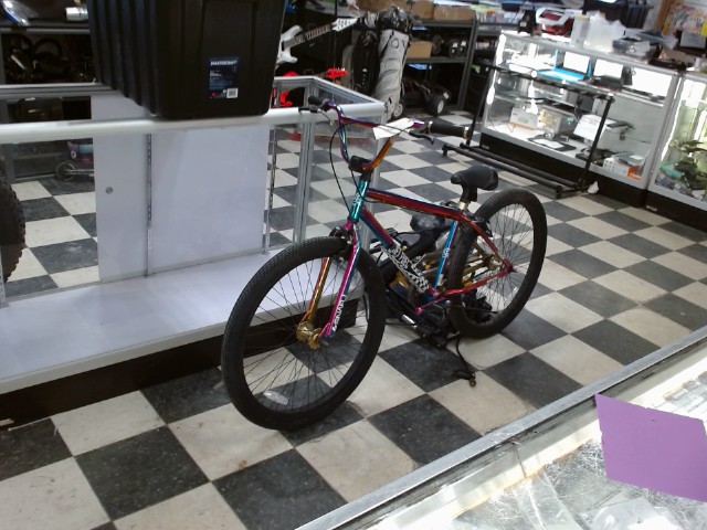 26in hyper jet fuel bmx