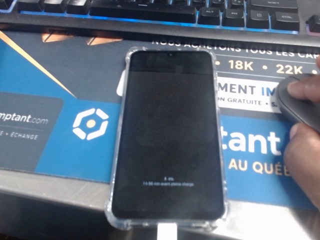 Galaxy a17 + case 128 go