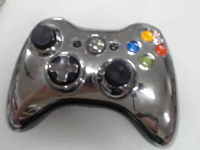 Manette de xbox 360 argente