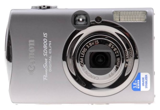 Canon powershot sd800is in box + accesso